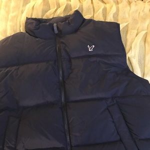 American eagle Men’s puffer vest